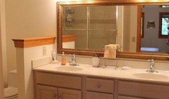 372 Silver Springs Dr 20, Banner Elk, NC 28604