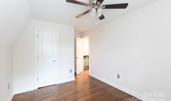 4601 Crooked Oak Ln, Charlotte, NC 28226