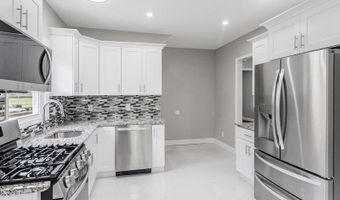 58 W Highland Ave, Atlantic Highlands, NJ 07716