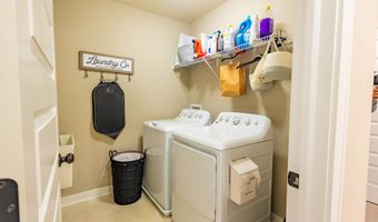 4061 Secretariat Ln, Bargersville, IN 46106