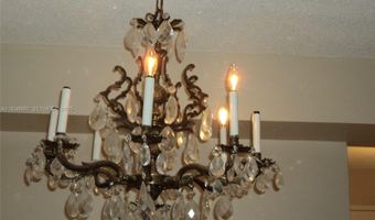 1050 93rd St 6F, Bay Harbor Islands, FL 33154