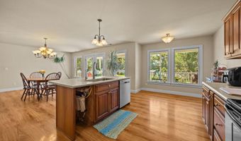 100 Whispering Pines Ct, Aydlett, NC 27916