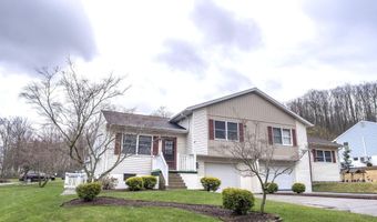 1635 Timberline Dr, Altoona, PA 16601