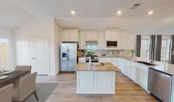 2142 Mosaic Valley Ct, Angleton, TX 77515