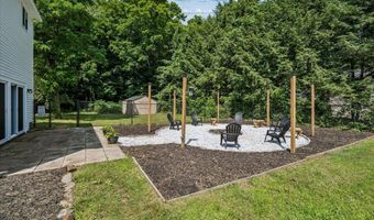 29 Tremont St, Boscawen, NH 03303