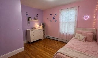 44 Pavilion Ave, Cranston, RI 02920
