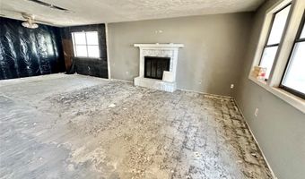 409 6th St, Andrews, TX 79714