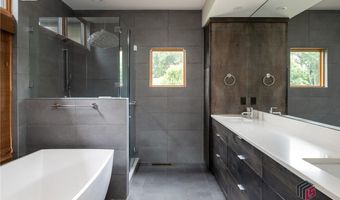497 W Rutherford St, Athens, GA 30606