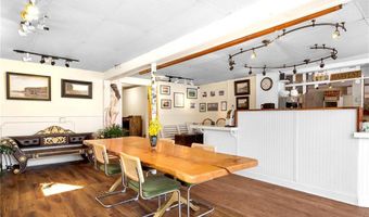 3 Carroll Ave, Newport, RI 02840
