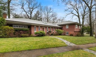 45 Kohary Dr, New Haven, CT 06515