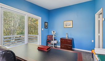 492 N Main St, Barnegat, NJ 08005