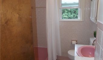 2654 Lenz Ave, Ambridge, PA 15003