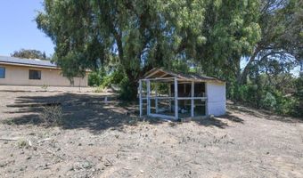 3096 Coral Tree Ln, Fallbrook, CA 92028