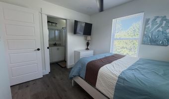 4060 Cardinal St, Bay St. Louis, MS 39520