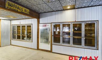 214 Yellowstone Ave, Cody, WY 82414