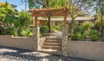 10880 Hess Dr, La Mesa, CA 91941
