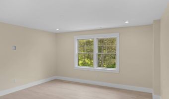 50 Bay View Ave, Amagansett, NY 11930