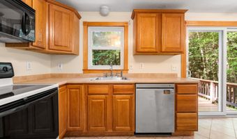 30 Diamond Ln, Goffstown, NH 03045