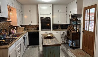 907 9th Ave N, Amory, MS 38821