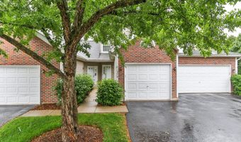 1379 Grandview Ct, Algonquin, IL 60102