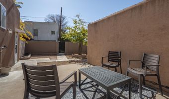 215 Carlisle Blvd NE, Albuquerque, NM 87106