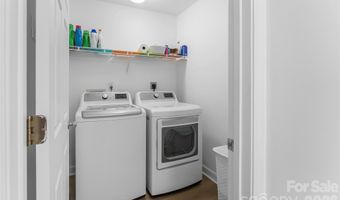 19 Willowick Dr, Asheville, NC 28803
