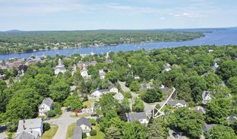 53 Congress St, Belfast, ME 04915