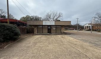 103 S 4th St, Baldwyn, MS 38824