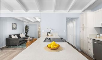 99-633 Hulumanu St, Aiea, HI 96701