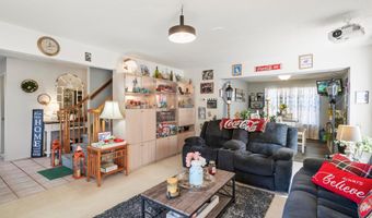 5 Brentwood Dr, Bayville, NJ 08721