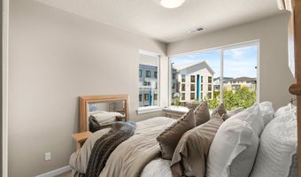 17163 SW WOODPECKER Ln, Beaverton, OR 97007