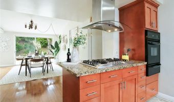 27045 Shorewood Rd, Rancho Palos Verdes, CA 90275