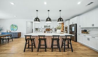 2428 Monroe Pl, Escondido, CA 92027