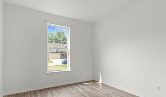 206 Meridian Gardens Ln, Indianapolis, IN 46217