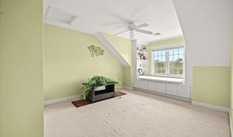 22 Prestwick Rd 22, Bourne, MA 02532