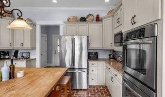 6408 Seawinds Blvd, Biloxi, MS 39532