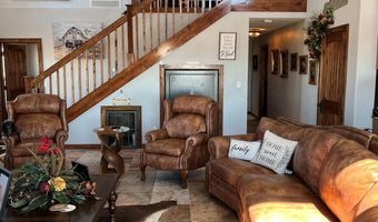 900 N Lake Rd, Carlsbad, NM 88220