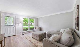 9928 Bonton Dr, Affton, MO 63123