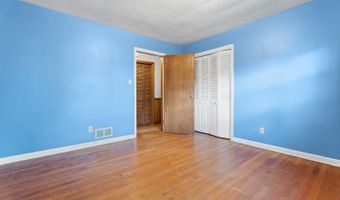 9 Merrimon Ave, Boiling Springs, SC 29316