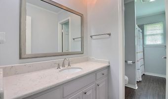 3328 Tezcucco Dr, Baton Rouge, LA 70820