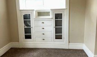 564 Euclid Ave, Akron, OH 44307