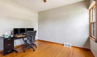 3045 Hales Mill Rd, Asbury, IA 52002