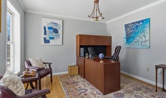 18 Holbrook Rd, Bedford, NH 03110