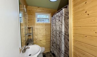 533 Mc Guire Ave, Beattyville, KY 41311