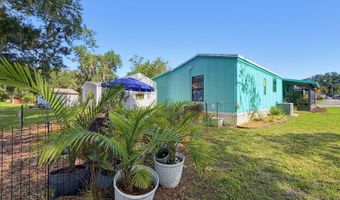 56 Leisure Dr, Auburndale, FL 33823
