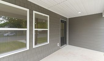 915 S Hudson Ave, Aurora, MO 65605