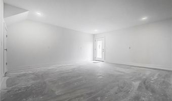 2707 SW Livingston Sq 1, Bentonville, AR 72713