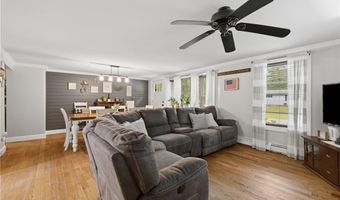 1070 Tarkiln Rd, Burrillville, RI 02830