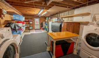 48 Elm St, Berkley, MA 02779