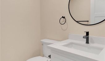 10647 Central Rd, Apple Valley, CA 92308